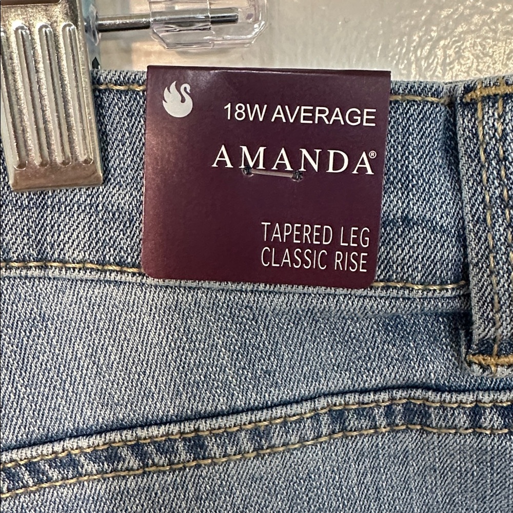 NWT Size 18W Average, Gloria Vanderbilt jeans in “Callisto” - Picture 6 of 6